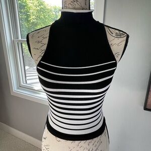 Free People Mock Crop Tank Top Size XS/S.